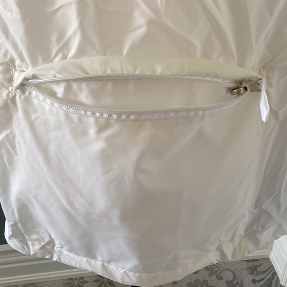 BNWOT - Packaway Jacket - Picture 3 of 6